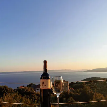 Tatil Evi Astra - Where Mountain Meets The Sea Makarska